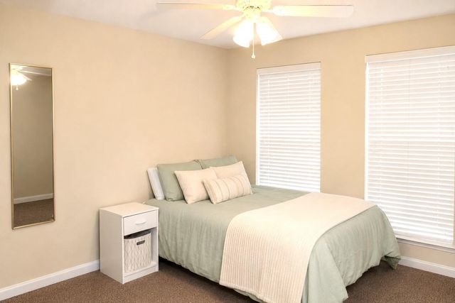 1725 Harvey Mitchell Parkway S 1517, College Station, TX 77840