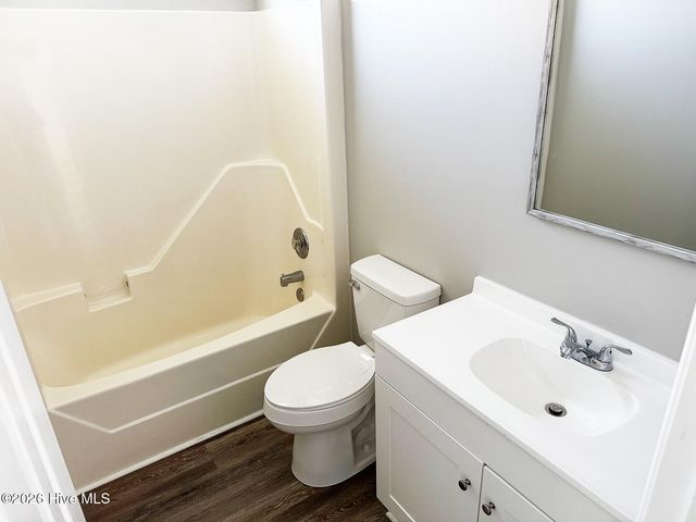 809 Tisbury Lane, Wilmington, NC 28412