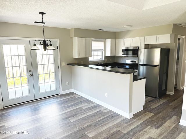 809 Tisbury Lane, Wilmington, NC 28412