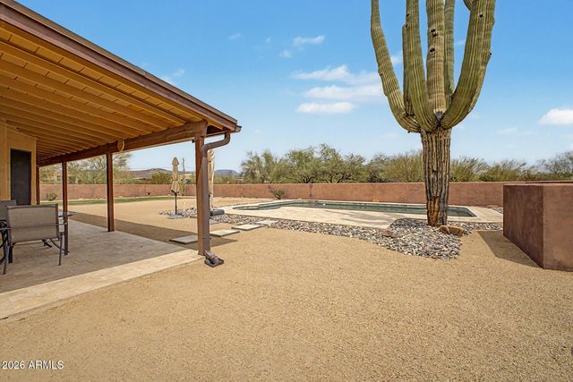39949 N CENTRAL Avenue, Phoenix, AZ 85086