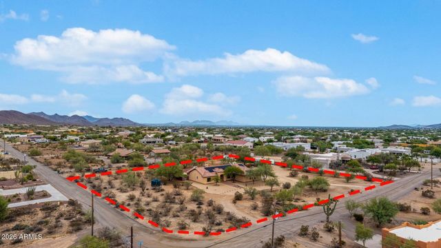 39949 N CENTRAL Avenue, Phoenix, AZ 85086