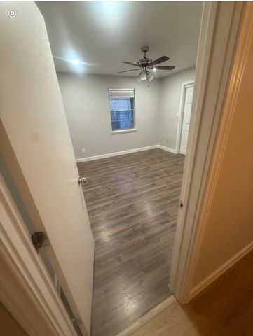 3736 Earle Drive, Haltom City, TX 76117