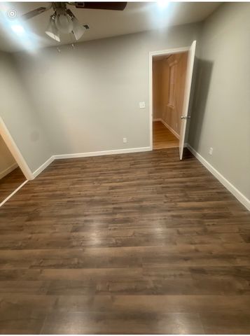 3736 Earle Drive, Haltom City, TX 76117