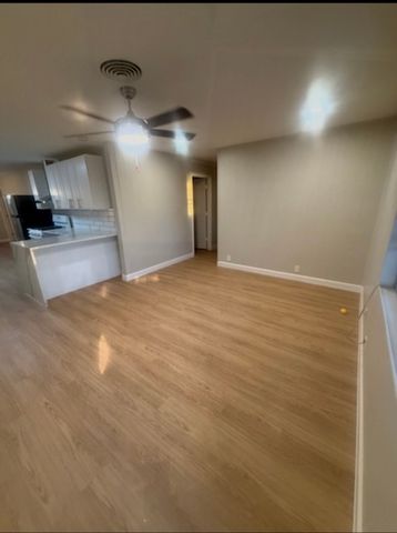 3736 Earle Drive, Haltom City, TX 76117