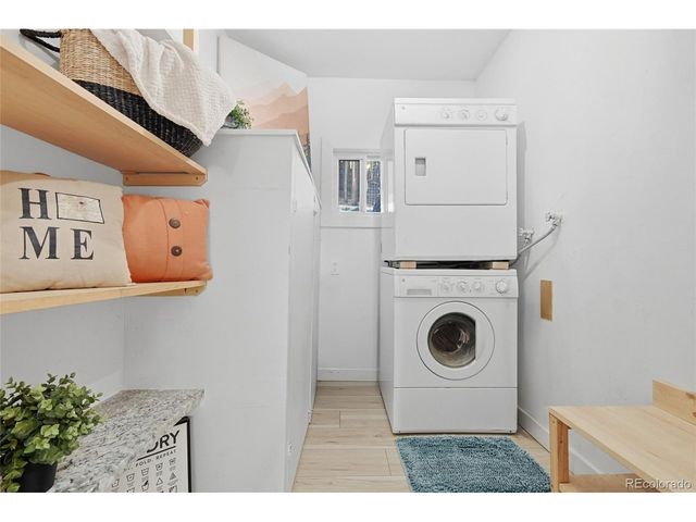 527 Apache Rd, Evergreen, CO 80439