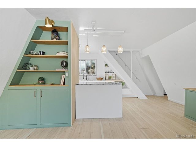 527 Apache Rd, Evergreen, CO 80439