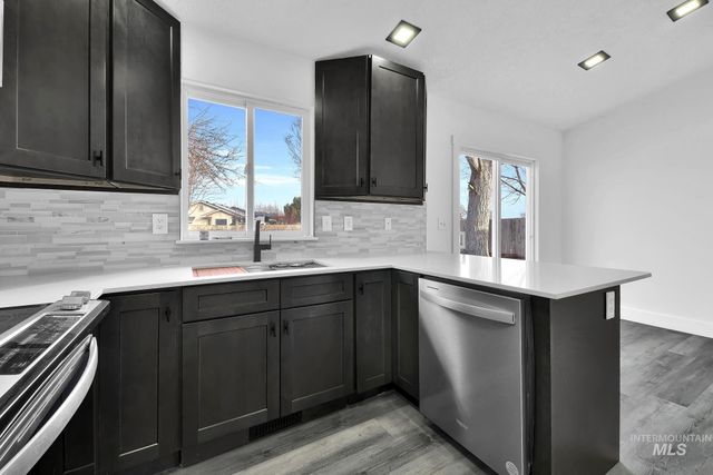 526 Lost Basin Ct, Nampa, ID 83686