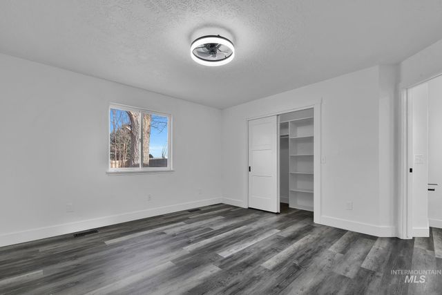 526 Lost Basin Ct, Nampa, ID 83686