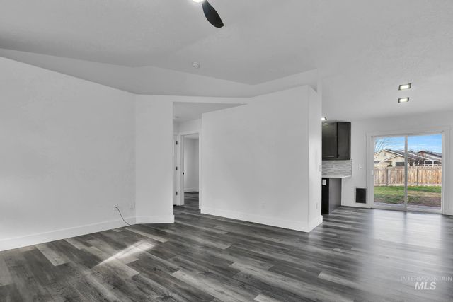 526 Lost Basin Ct, Nampa, ID 83686