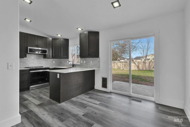 526 Lost Basin Ct, Nampa, ID 83686