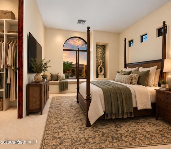 9433 E MONUMENT Drive, Scottsdale, AZ 85262