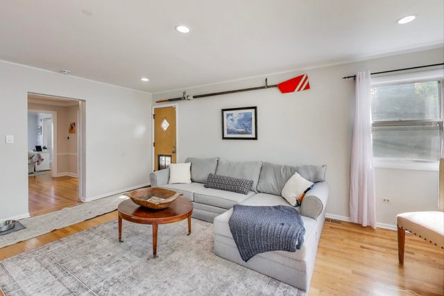 8832 Menard Avenue, Morton Grove, IL 60053