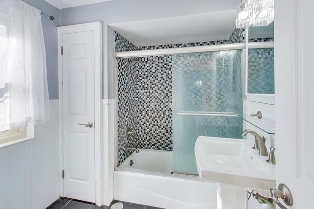 8832 Menard Avenue, Morton Grove, IL 60053