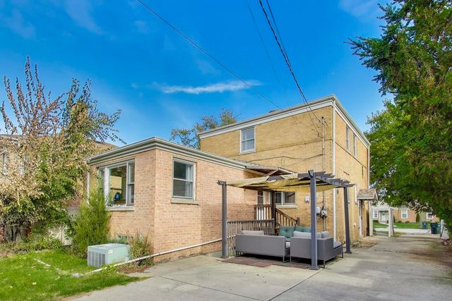 8832 Menard Avenue, Morton Grove, IL 60053