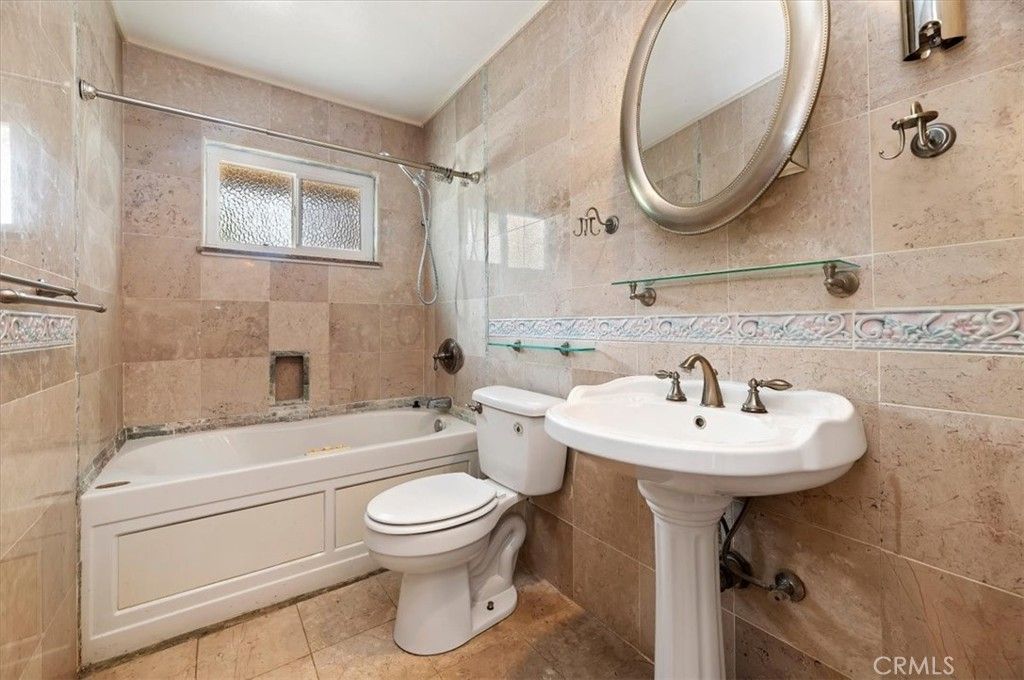 Image 20 of property listing at 27190 Pinehurst, Menifee, CA 92586