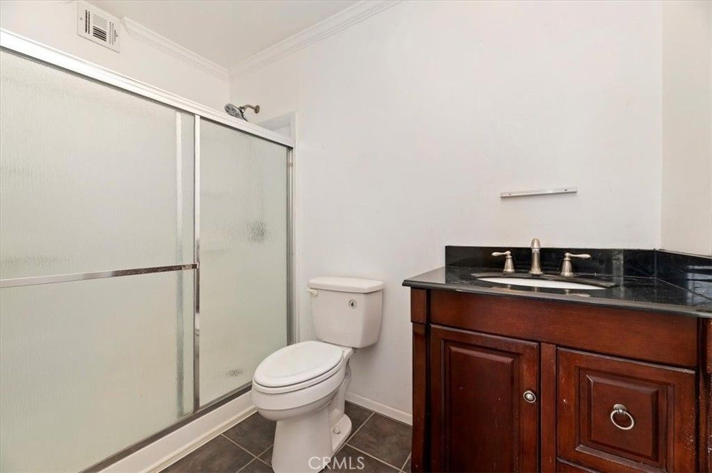 Image 23 of property listing at 27190 Pinehurst, Menifee, CA 92586