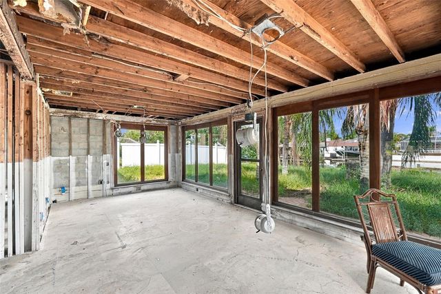 3945 E EDEN ROC CIRCLE, Tampa, FL 33634