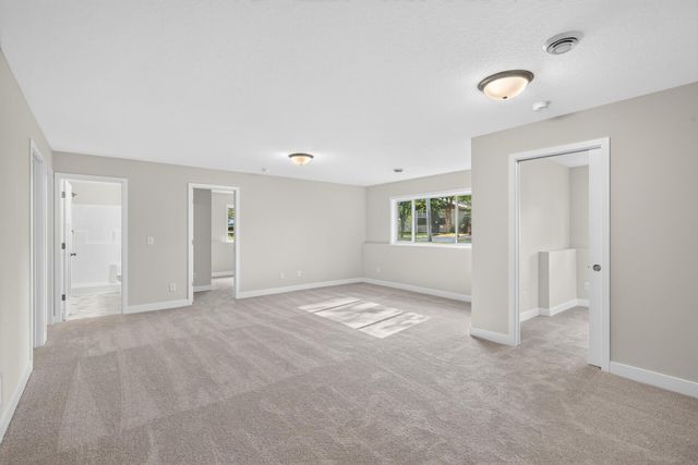 5832 Perry Avenue N, Crystal, MN 55429