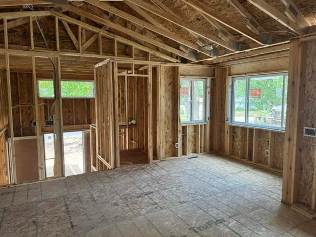 5832 Perry Avenue N, Crystal, MN 55429 — photo 5