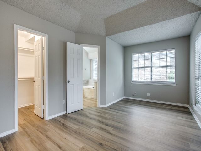 428 Surrey Place, Mesquite, TX 75149