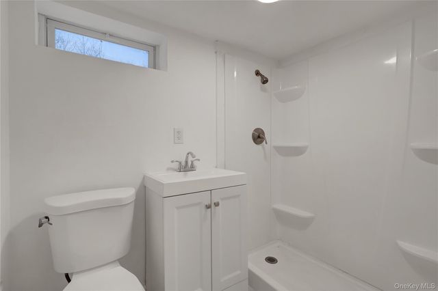 43 Carver Boulevard, Bellport, NY 11713