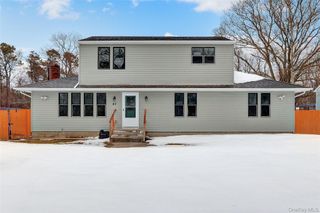 43 Carver Boulevard, Bellport, NY 11713