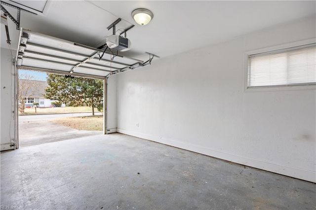 6212 Colgate AVE, Norfolk, VA 23518