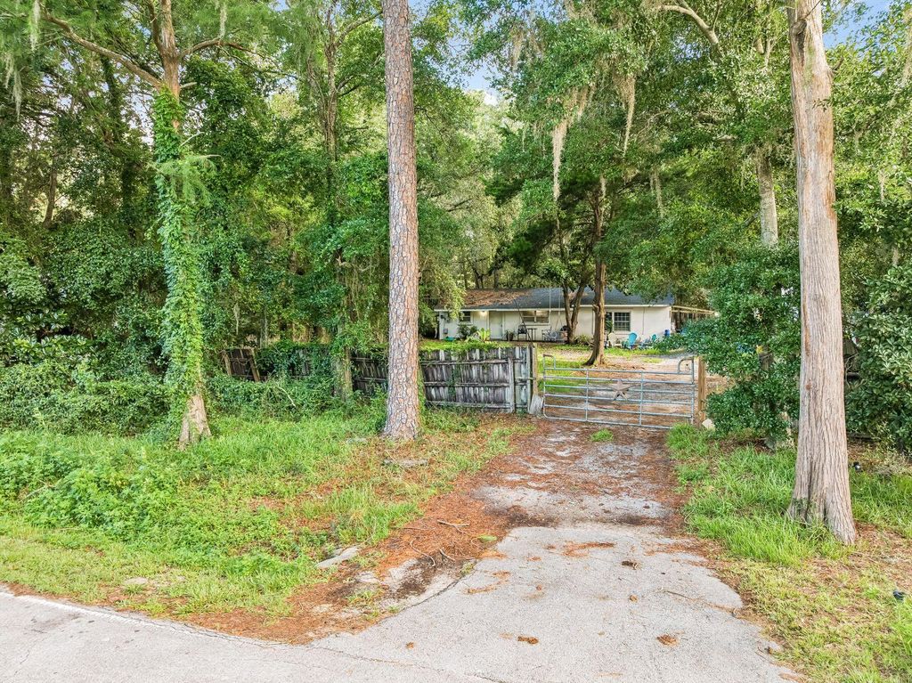 Image 7 of property listing at 70 Little Canal Drive, Santa Rosa Beach, FL 32459