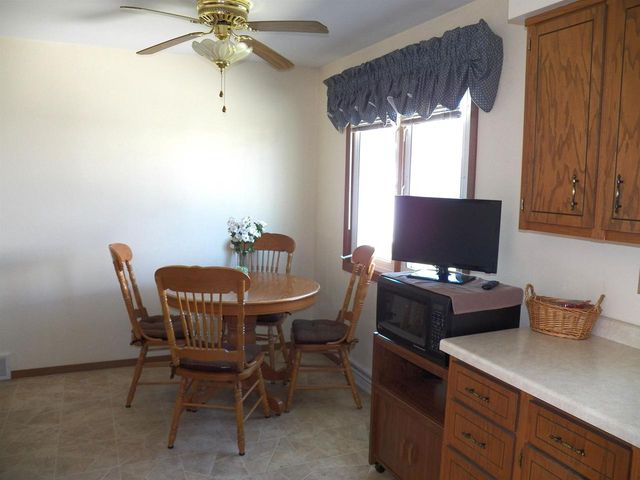 941 S 41ST STREET, Manitowoc, WI 54220