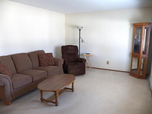941 S 41ST STREET, Manitowoc, WI 54220