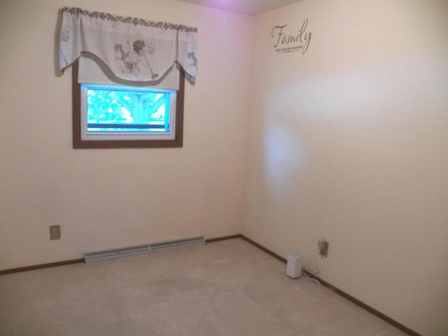 941 S 41ST STREET, Manitowoc, WI 54220