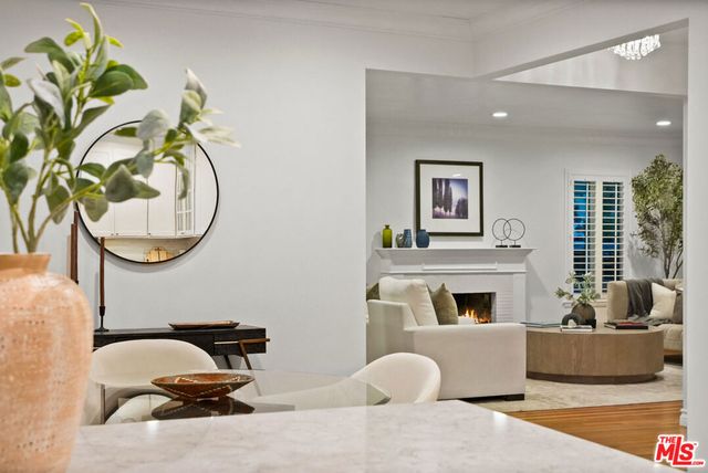 11552 Hesby Street, Valley Village, CA 91601