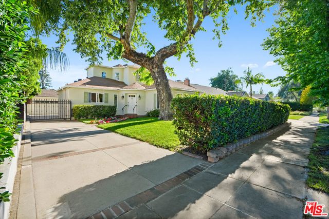 11552 Hesby Street, Valley Village, CA 91601