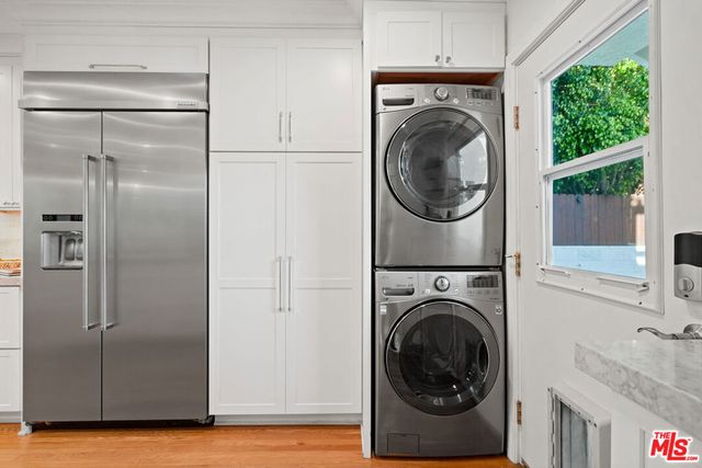 11552 Hesby Street, Valley Village, CA 91601