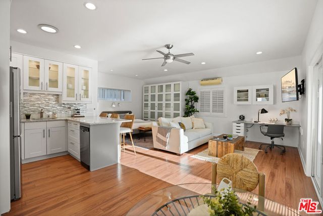 11552 Hesby Street, Valley Village, CA 91601