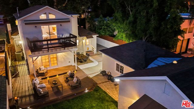 11552 Hesby Street, Valley Village, CA 91601