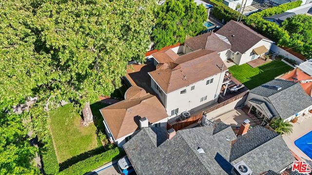 11552 Hesby Street, Valley Village, CA 91601