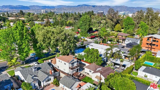 11552 Hesby Street, Valley Village, CA 91601