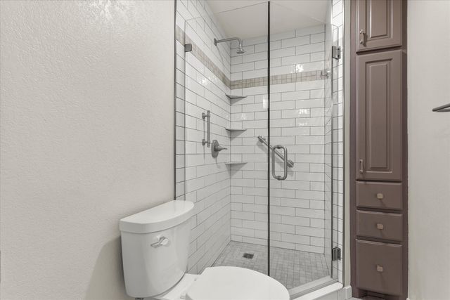 505 N Durham Avenue, Lubbock, TX 79416