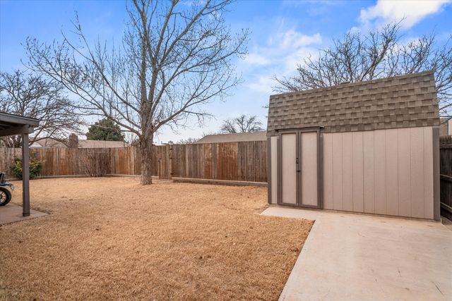 505 N Durham Avenue, Lubbock, TX 79416