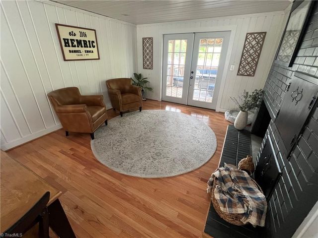 1529 Five Oaks Trail, Mount Airy, NC 27030