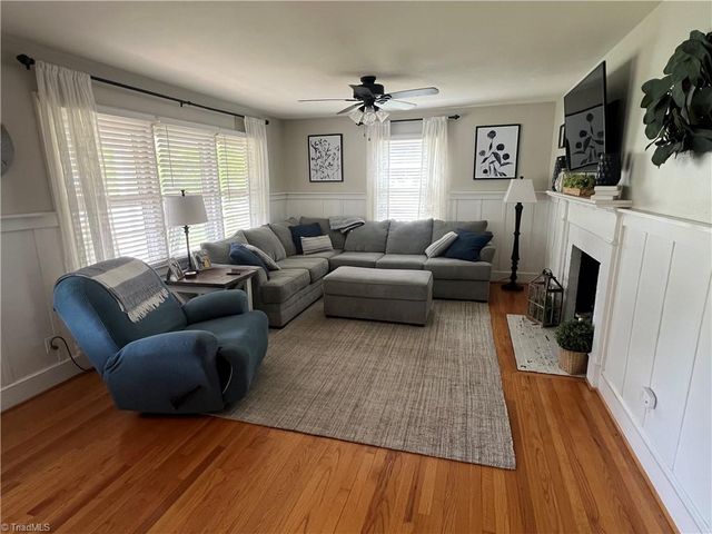 1529 Five Oaks Trail, Mount Airy, NC 27030