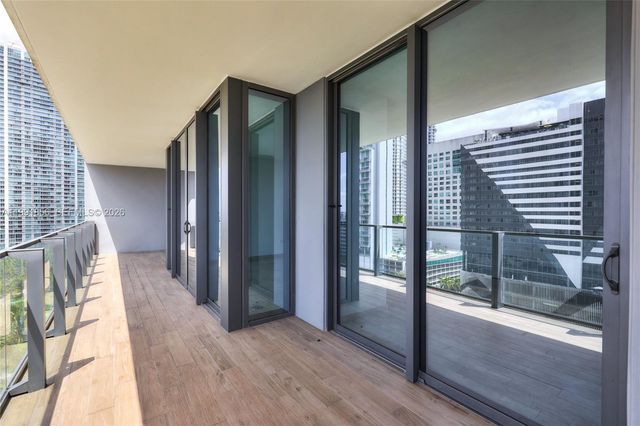 88 SW 7th Street 904, Miami, FL 33130