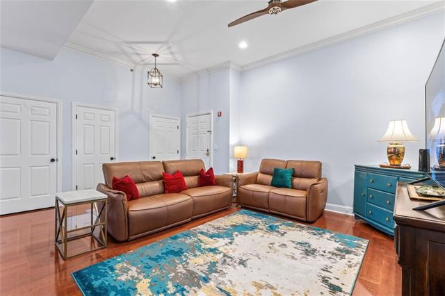 1735 Peachtree NE Street 408, Atlanta, GA 30309