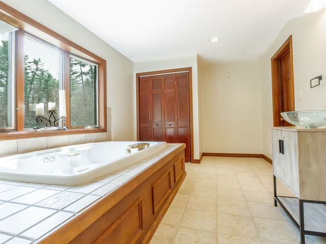 95 Plain Road, Hinsdale, NH 03451