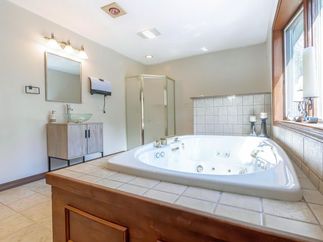 95 Plain Road, Hinsdale, NH 03451