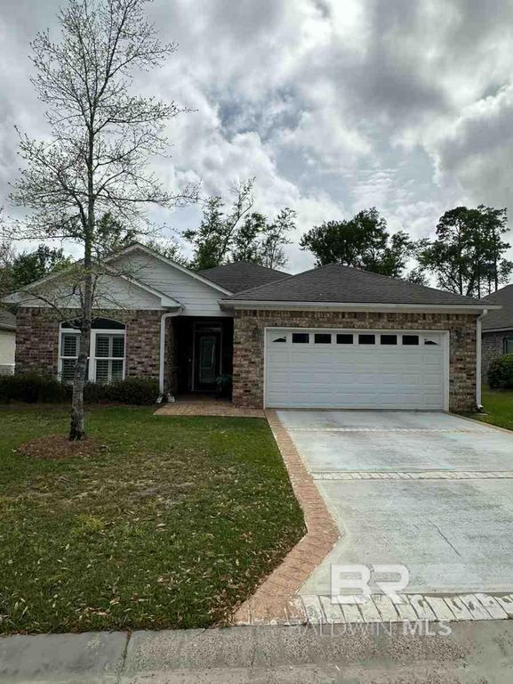 197 Mark Twain Loop, Foley, AL 36535