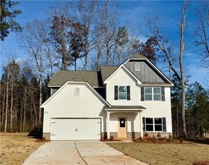 511 Charleston Place, Villa Rica, GA 30180