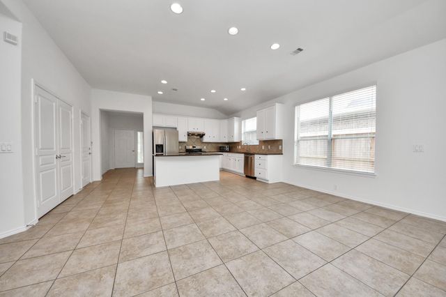 9606 W Amber Bluff Lane, Katy, TX 77494