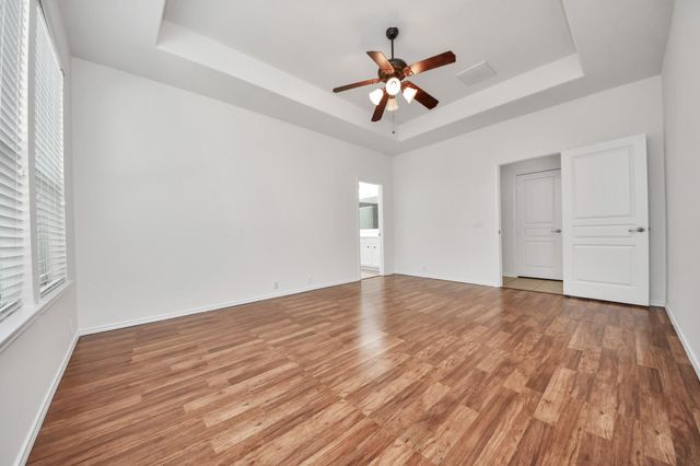 9606 W Amber Bluff Lane, Katy, TX 77494